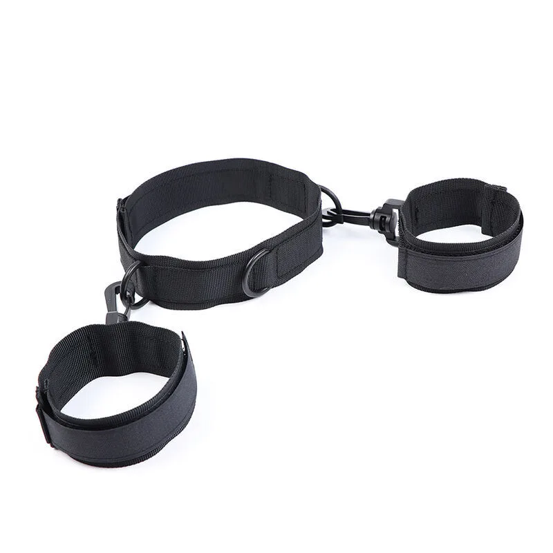 Ohmama Fetish - Nylon Handcuffs and Collar