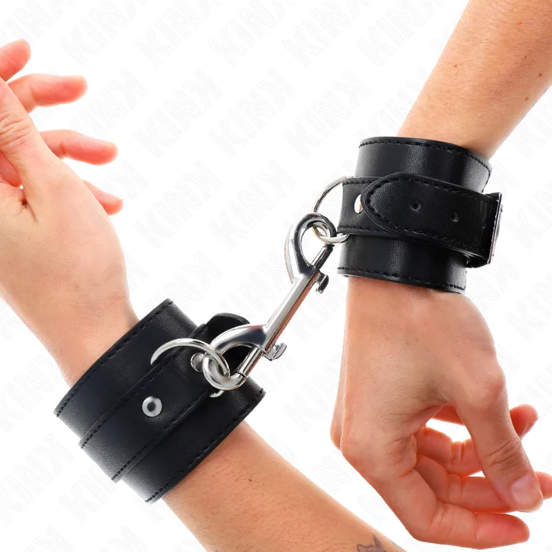 Kink - Wrist Restraints-Single Rivet Row and Big Buckle Black Adjustable 17-28 cm X 5 cm